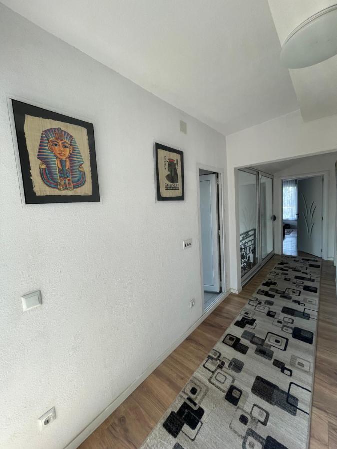38 Apartment 1 Pristina Esterno foto